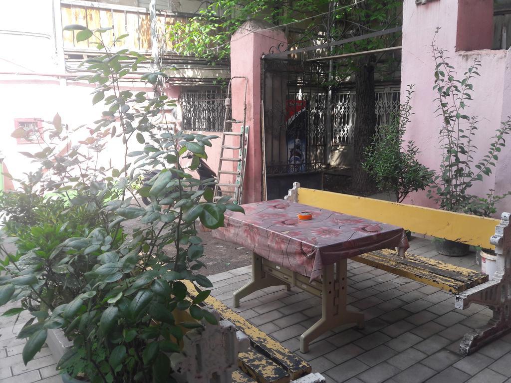 Daviti Tbilisi Hotel Exterior photo